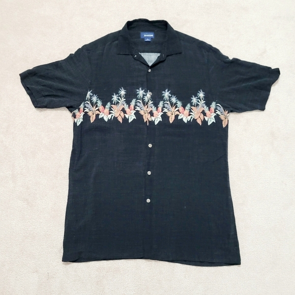 Arthouse Hawaiian Shirt Men Camp Style Button Front Pineapple And Palms Size L - Picture 1 of 10